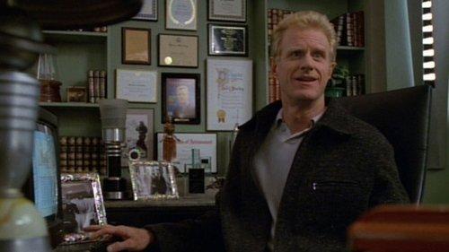 Star Trek: Voyager Season 3 Episode 9 - Future's End (2)