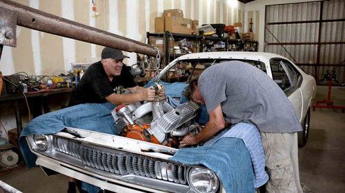 Roadkill Garage Season 5 Episode 12 - Return of the Crop Duster!