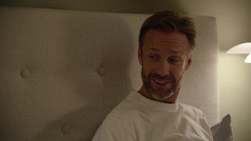 Helt perfekt Season 7 Episode 5 - The Babysitter