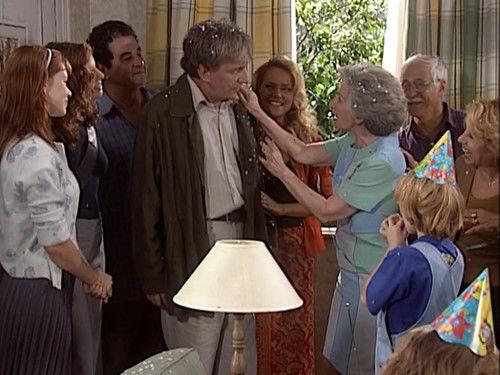 Walking on Clouds Season 1 Episode 9 - Episode 9