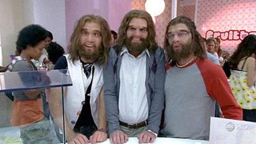 Cavemen Season 1 Episode 3 - The Cavewoman