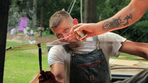 Moonshiners Season 5 Episode 8 - Six Feet Undercover