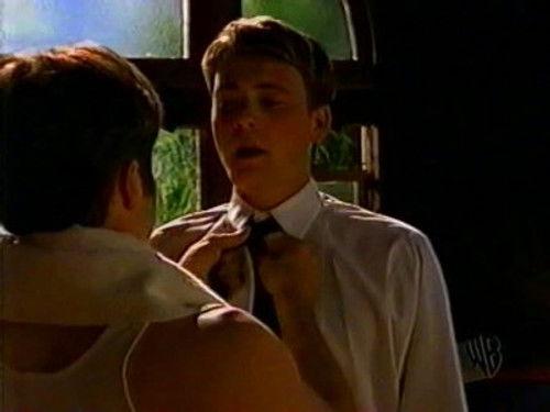 Young Americans Season 1 Episode 4 - Cinderbella