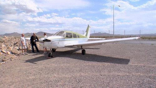 Pawn Stars Season 1 Episode 12 - Plane Crazy