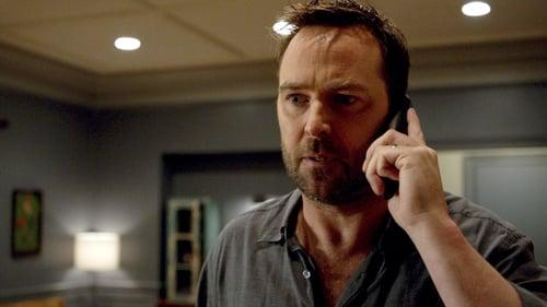 Blindspot Season 4 Episode 7 - Case: Sun, Moon, and the Truth