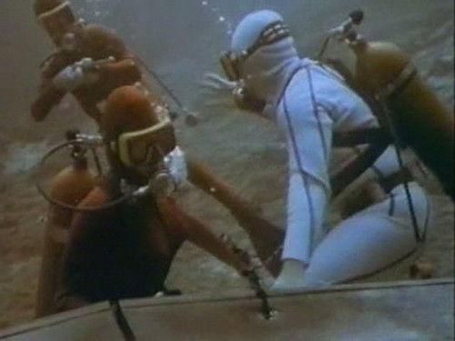 The Six Million Dollar Man Season 5 Episode 2 - Sharks (2)