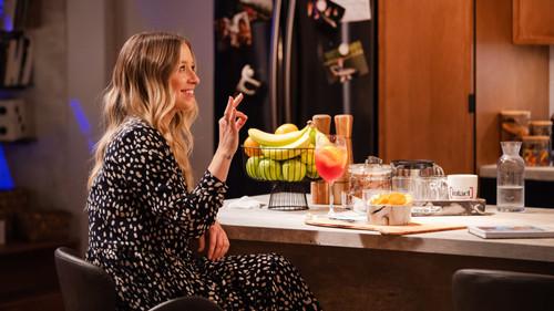 La tour Season 1 Episode 18 - Episode 18