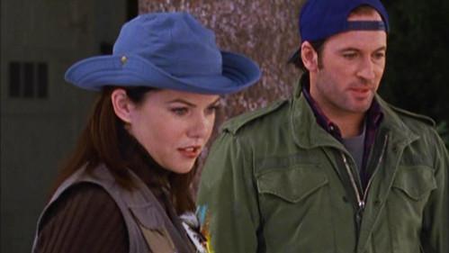 Gilmore Girls Season 3 Episode 12 - Lorelai Out of Water