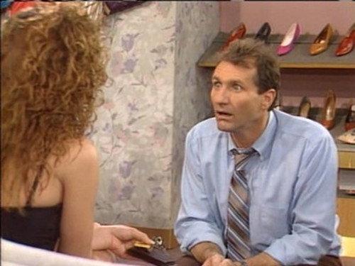 Married... with Children Season 4 Episode 22 - The Agony of De-Feet