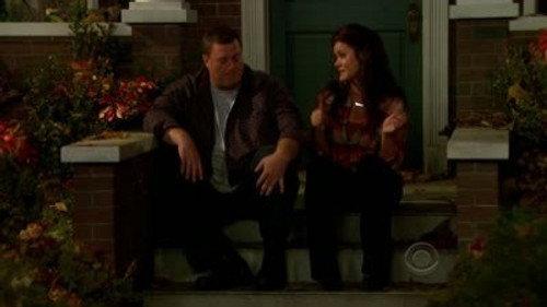 Mike & Molly Season 2 Episode 5 - Victoria Runs Away
