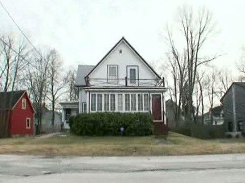 Ghost Hunters Season 6 Episode 7 - Ghosts In The Attic