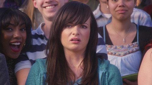 Awkward. Season 4 Episode 1 - No Woman is an Island
