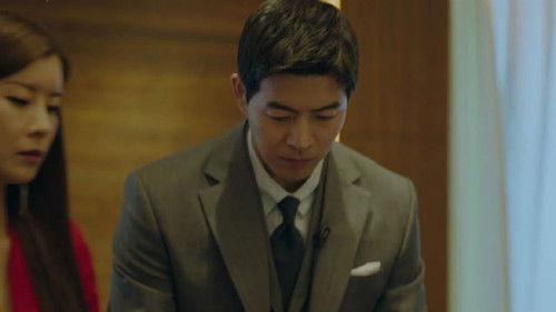 VIP Season 1 Episode 8 - Hyun A Threatened by Creditors