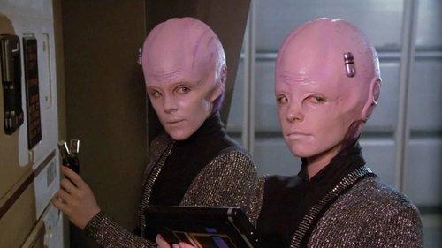 Star Trek: The Next Generation Season 1 Episode 14 - 11001001