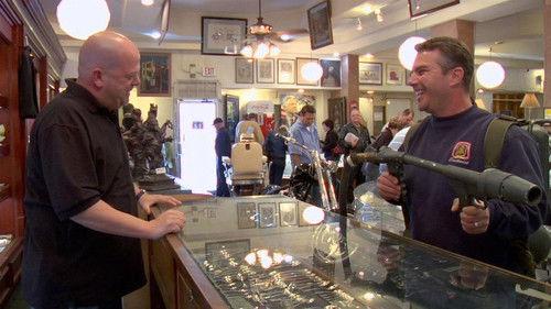 Pawn Stars Season 2 Episode 11 - Fortune in Flames