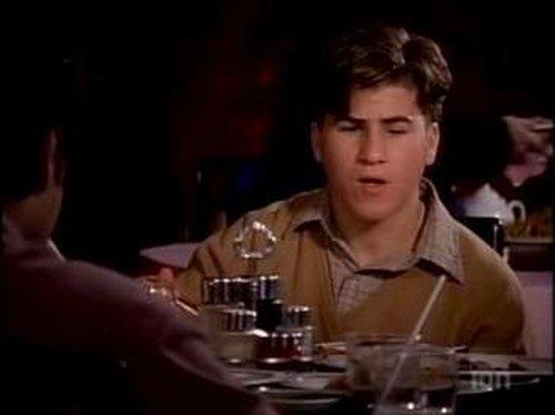 The Wonder Years Season 6 Episode 19 - The Little Women