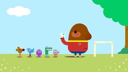 Hey Duggee Season 1 Episode 40 - The Football Badge