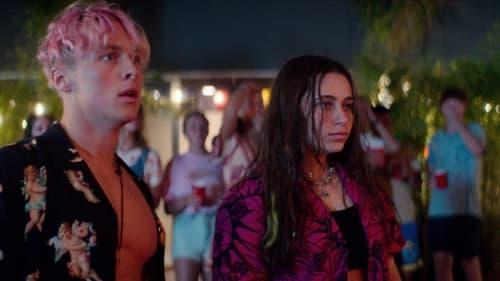 Surviving Summer Season 2 Episode 2 - Team Bonding