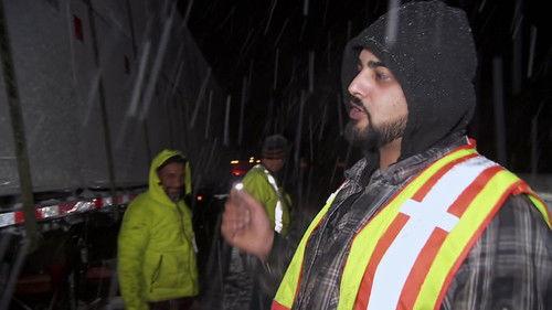 Highway Thru Hell Season 12 Episode 8 - Blacktop Whiteout