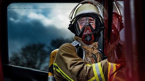 Feuer & Flamme Season 11 Episode 3 - Full blaze with asbestos risk