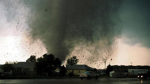 NOVA Season 39 Episode 17 - Deadliest Tornadoes