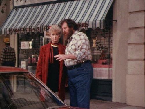 The Dukes of Hazzard Season 5 Episode 8 - Hazzard Hustle