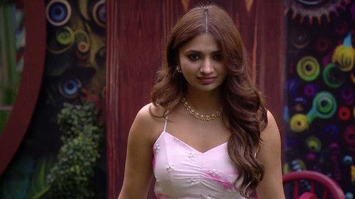 Bigg Boss OTT Season 2 Episode 14 - Hottest Lip Lock Ever!