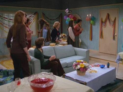 undefined Season 4 Episode 23 - Hyde's Birthday