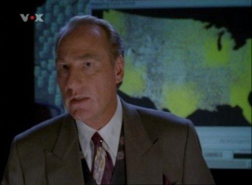 The District Season 2 Episode 1 - Lost and Found