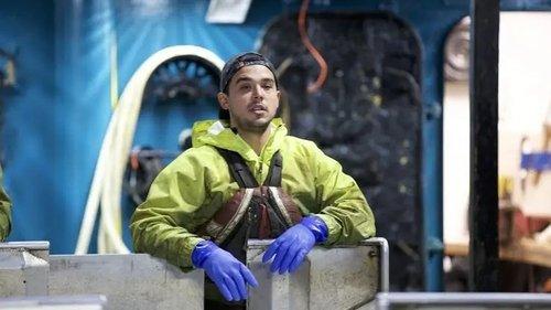 Deadliest Catch Season 15 Episode 6 - Blood in the Water