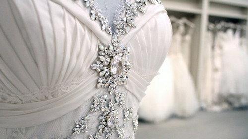 Say Yes to the Dress Season 3 Episode 11 - Getting in the Spirit