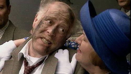 Keeping Up Appearances Season 4 Episode 7 - Let There Be Light