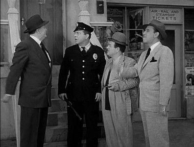 The Abbott and Costello Show Season 1 Episode 16 - The Politician