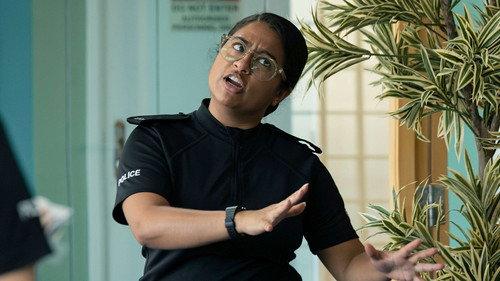 Piglets Season 2 Episode 2 - Cop Out