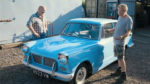 Flipping Bangers Season 3 Episode 3 - Triumph Herald