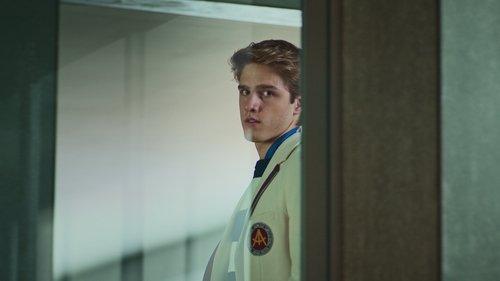 Elite Season 8 Episode 1 - Alumni