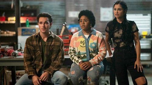 DC's Stargirl Season 3 Episode 2 - Frenemies - Chapter Two: The Suspects