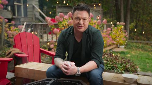 Comfort Food With Spencer Watts Season 1 Episode 4 - Comfort Kissed by Fire