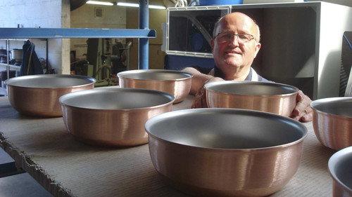 How Do They Do It? Season 12 Episode 14 - High Rise Construction, Dr. Marten Boots, Cooking Pans