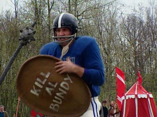 Married... with Children Season 6 Episode 26 - England Show (3)