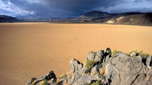 Nature Season 24 Episode 5 - Life in Death Valley