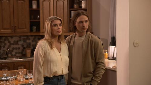 Secret Lives Season 27 Episode 20 - Episode 4630