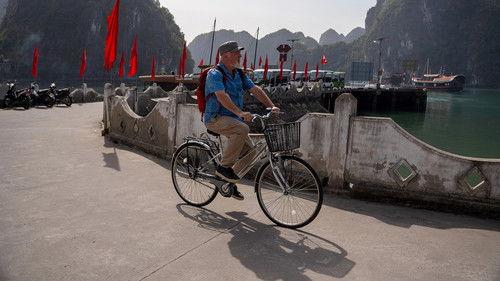 Bill Bailey’s Vietnam Season 1 Episode 6 - Ha Long Bay