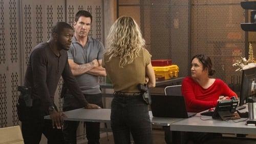 undefined Season 6 Episode 1 - Aquarium Drinker