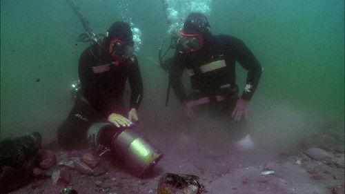 Bering Sea Gold Season 2 Episode 4 - Gold Gettin' Hound Dog