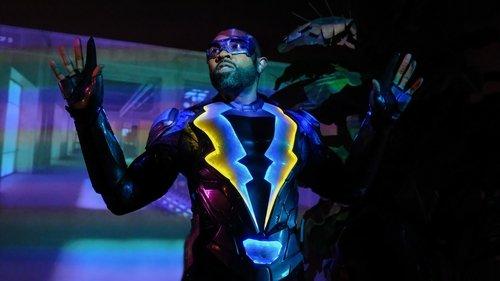 Black Lightning Season 1 Episode 2 - Lawanda: The Book of Hope