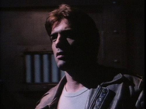 Wiseguy Season 1 Episode 1 - Wiseguy (1)