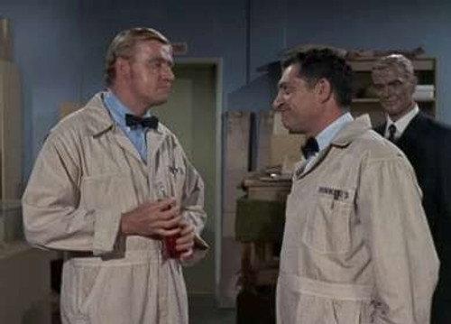 Bewitched Season 5 Episode 29 - Samantha's Shopping Spree