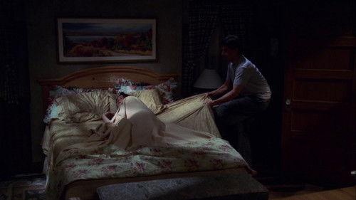 Everybody Loves Raymond Season 3 Episode 20 - Move Over