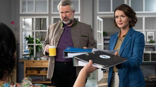 Die Rosenheim-Cops Season 23 Episode 5 - A very crooked deal